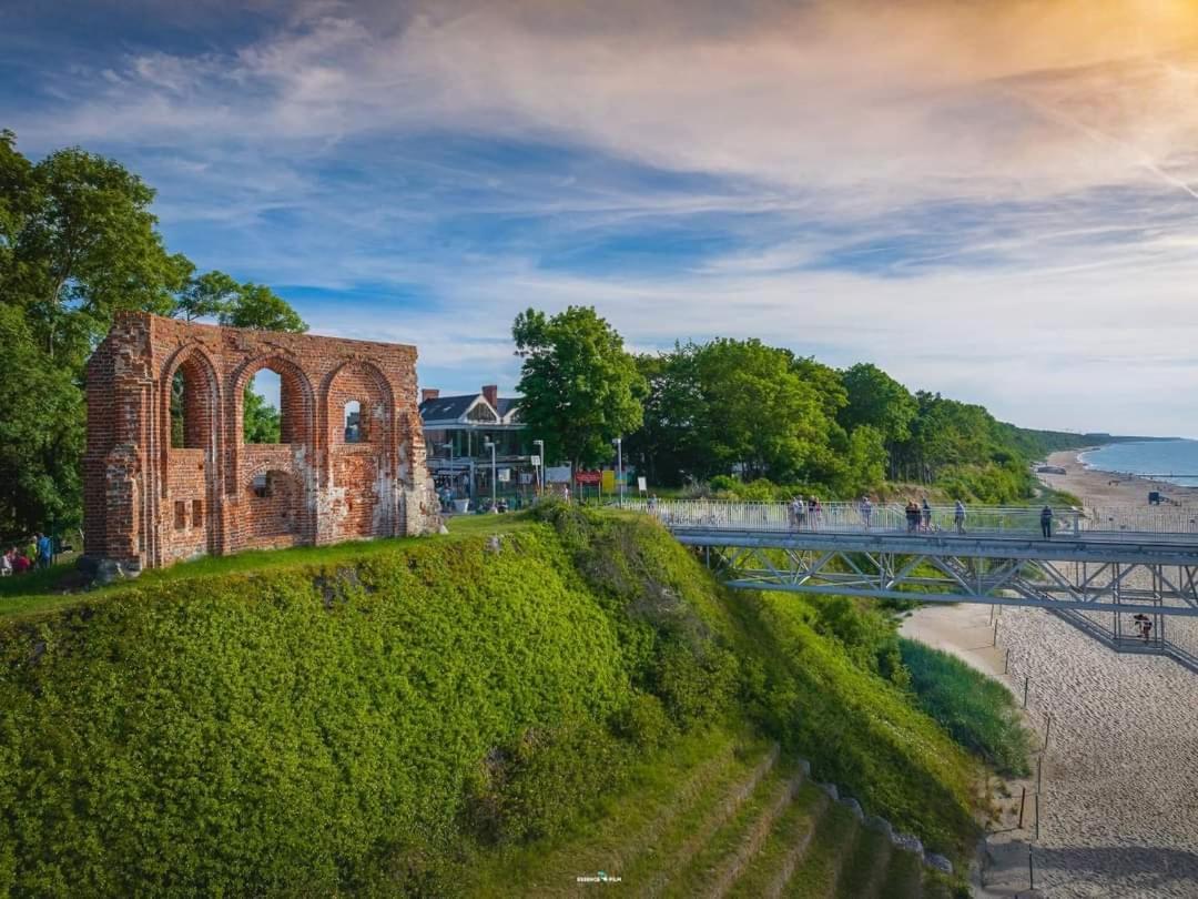 Apartamenty Obok Ruin Trzęsacz Dış mekan fotoğraf